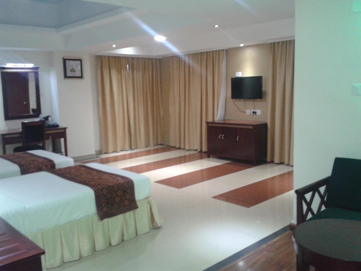 Hotel Hiton Perintalmanna Cameră foto