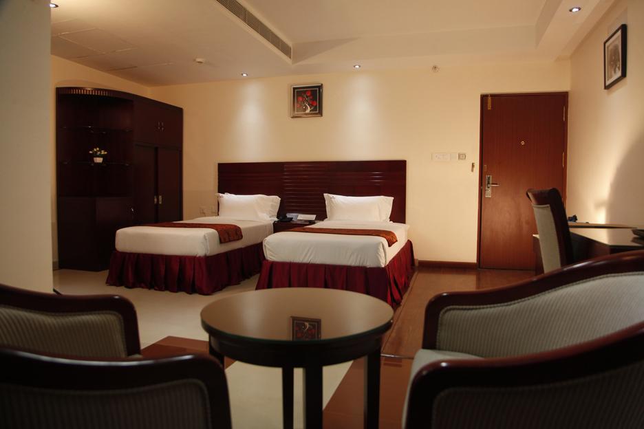 Hotel Hiton Perintalmanna Cameră foto